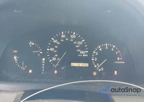 2002 Lexus Rx 300 z USA, uszkodzony, nr VIN JTJHF10U120272261